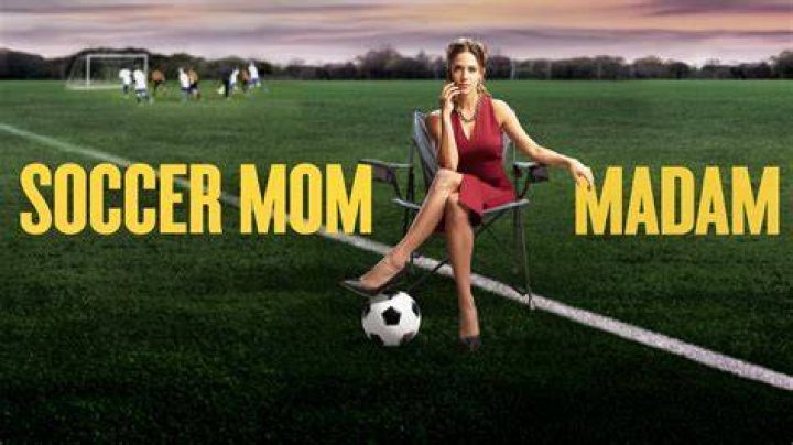 Anna Gristina Wikipedia : Everything To Know About The ” Soccer Mom Madam”