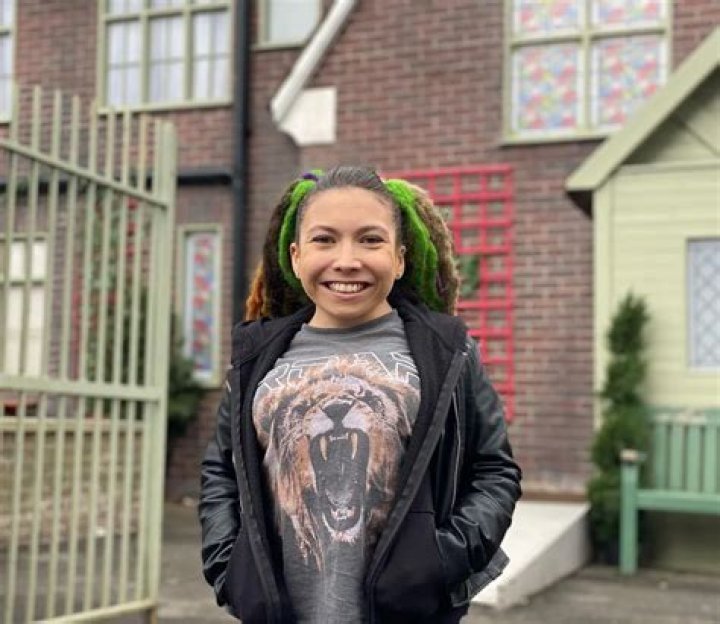 Annabelle Davis’s biography, net worth, fact, career, awards and life story