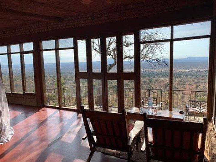 Boundary Hill Lodge, Magugu, Tanzania