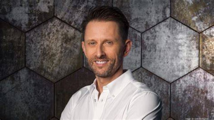 Chris Boshuizen Wife: Who Is Dr Chrispy Married To? Net Worth & Wikipedia Bio