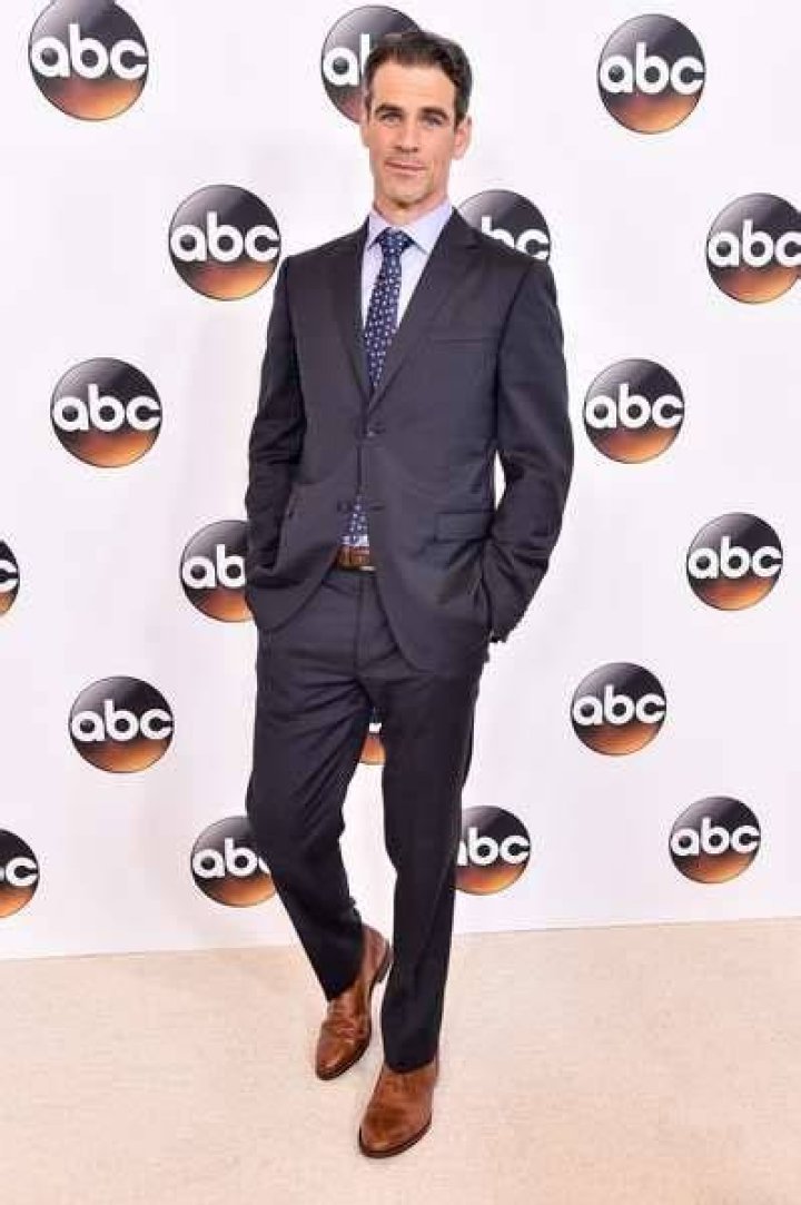Eddie Cahill (Actor) Bio, Wiki, Age, Height, Wife, Friends, Miracle, Net Worth, Movies and TV Shows