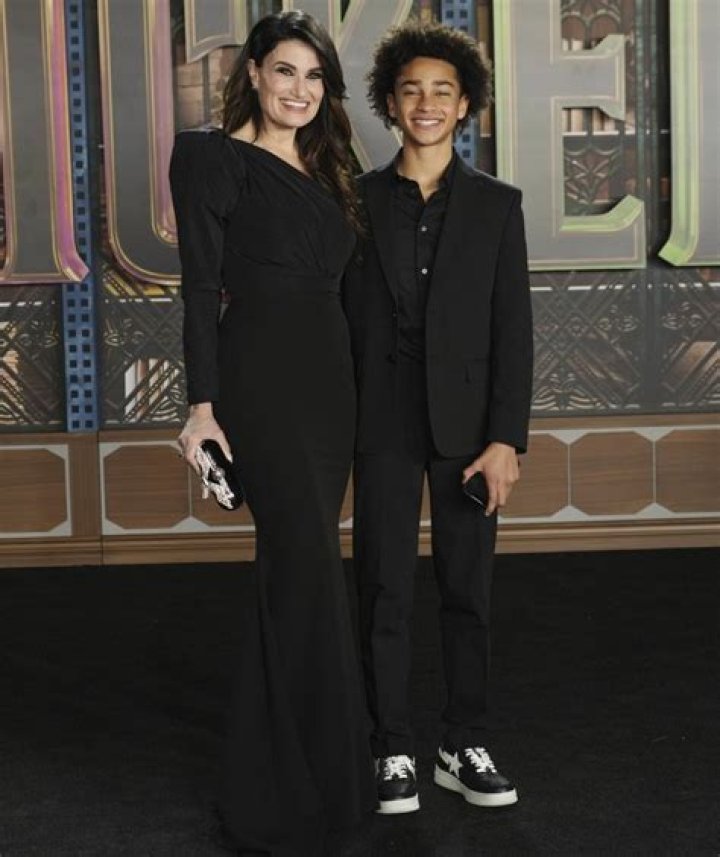 Is Aaron Lohr Jewish? Race, Ethnicity, Religion, Nationality and Net Worth Facts on Idina Menzel Husband