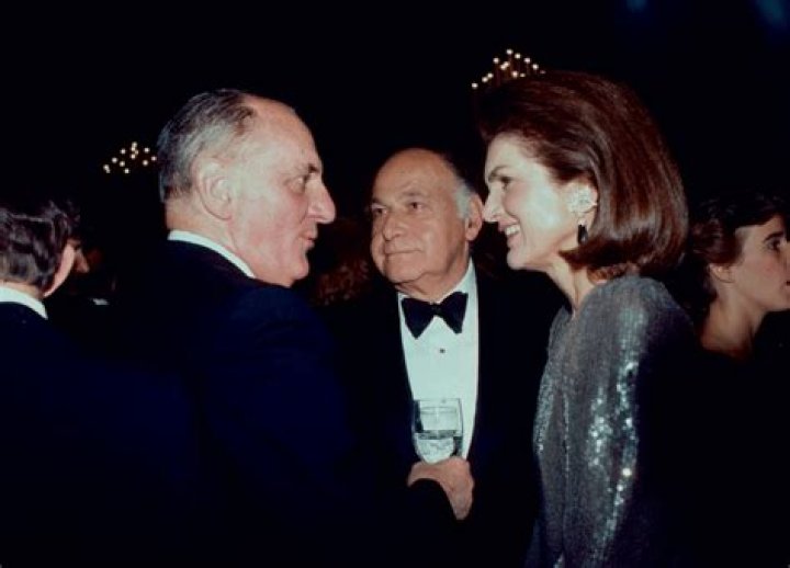 Jacqueline Kennedy Onassis’s net worth, biography, fact, career, awards and life story