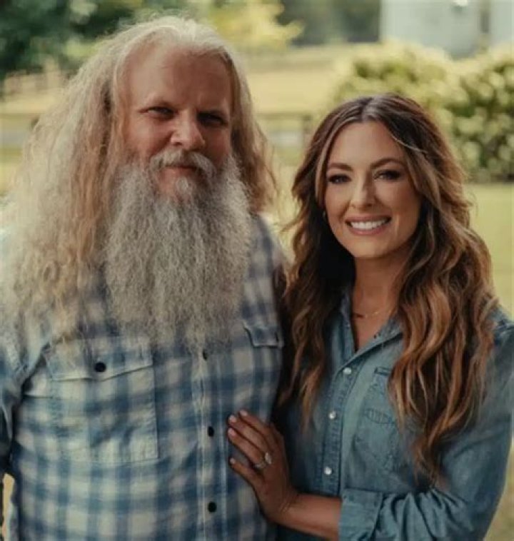 Jamey Johnson Family, Daughter Age, Height, House, Tour, Backup Singer, Songs