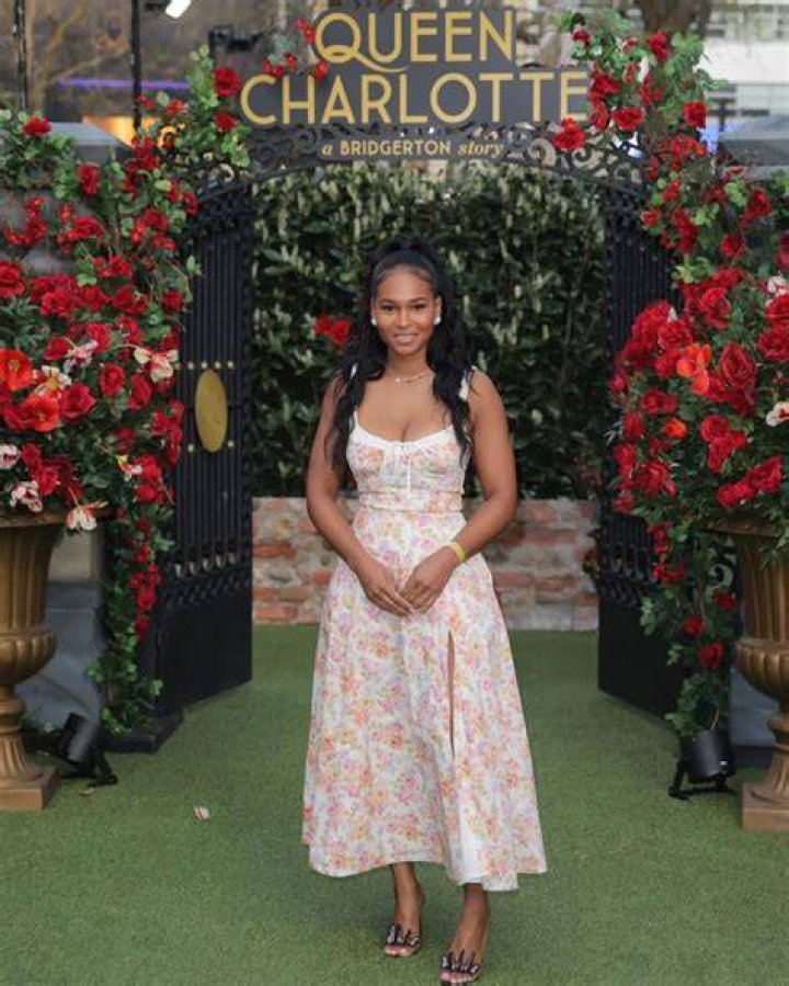 Jessica Gadsden Biography, Wiki, Age, Birthday, Education, Husband, Daughters, Fitness Coach, Controversy and Net Worth