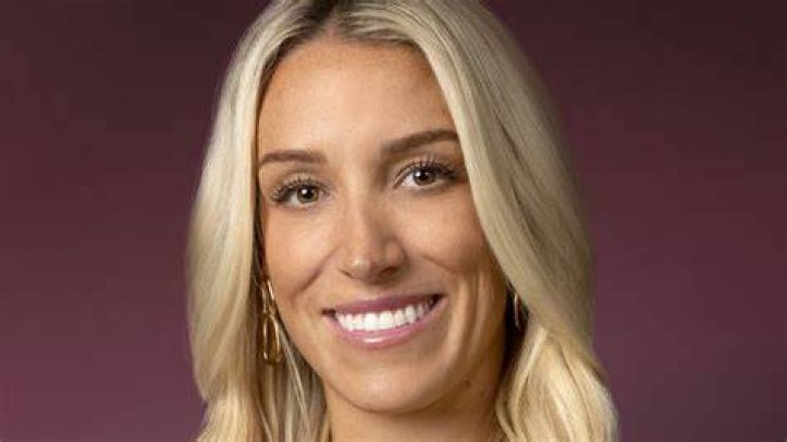 Joe Millionaire’s Amanda Pace’s Grandfather Is A Billionaire & Left Her A Fortune, What Is William E Petry UPS Net Worth?