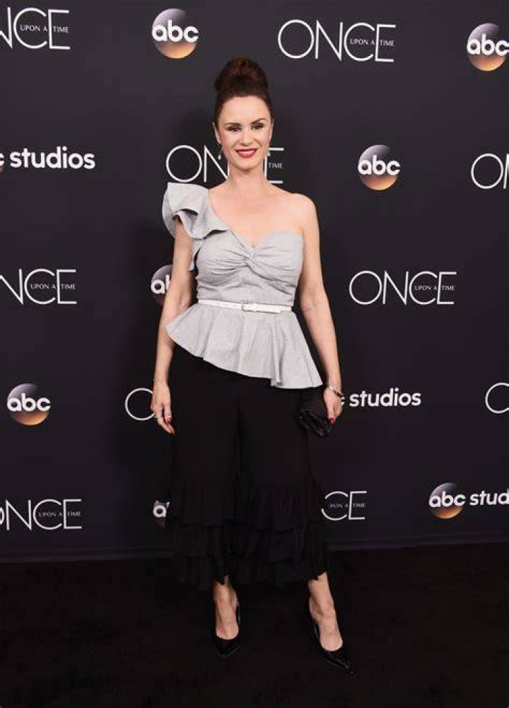 Keegan Connor Tracy Bio, Wiki, Age, Height, Family, Husband, Movies and Net Worth.