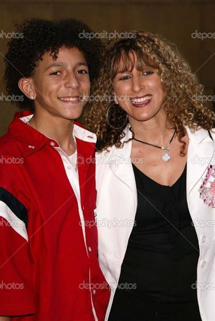 Khleo Thomas Bio, Wiki, Age, Family, Wife, Movies, TV Shows and Net Worth