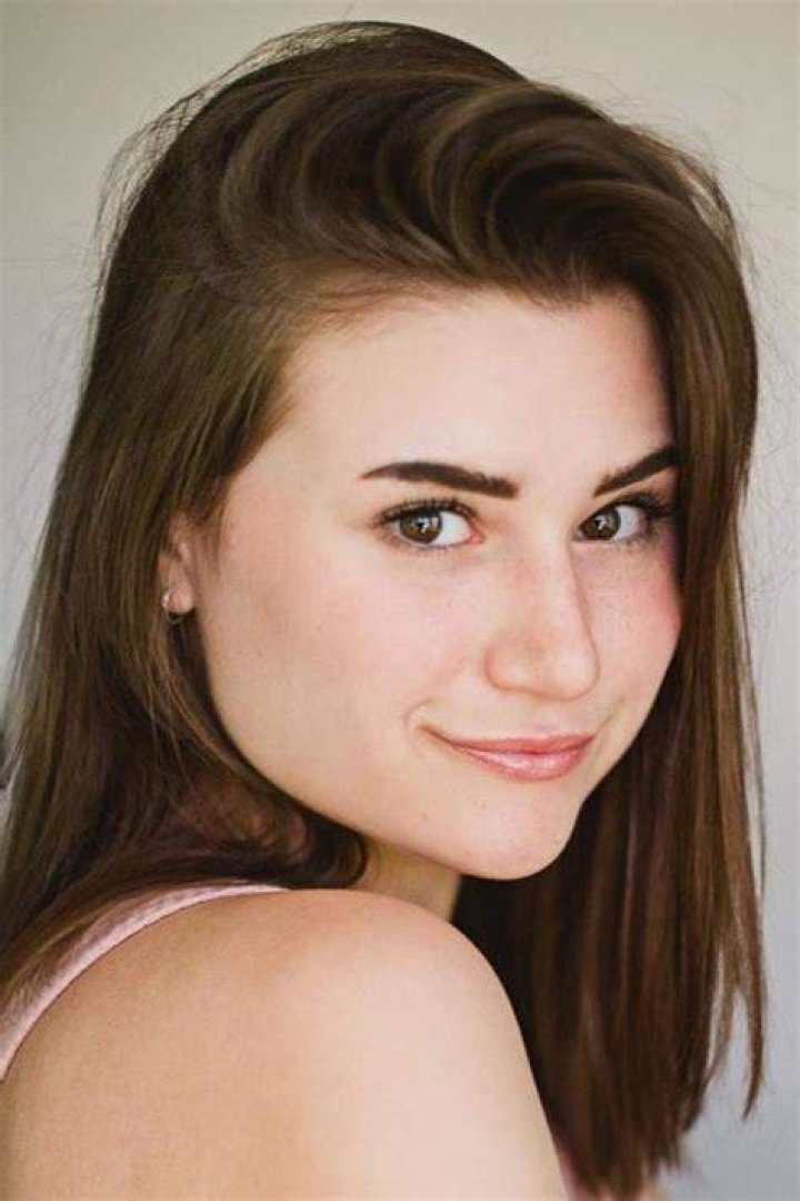 Lauren Holdt