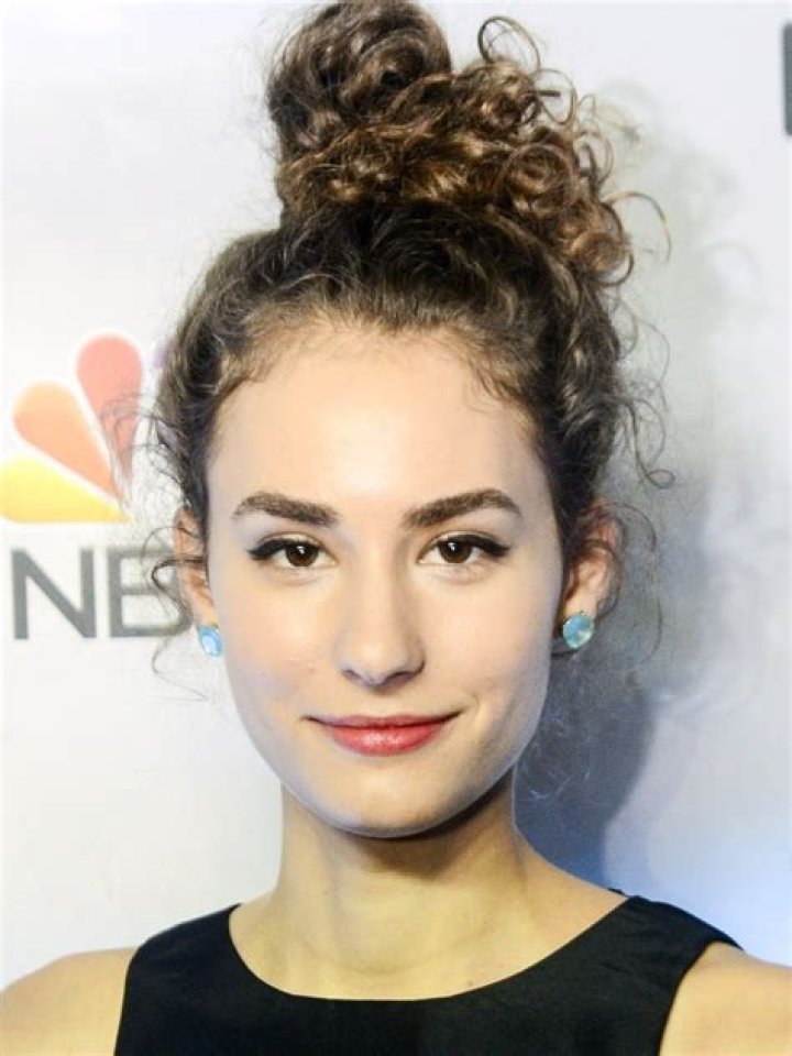 Rachel DiPillo Bio, Age, Family, Husband, Chicago Med, Mad Men, and Net Worth.