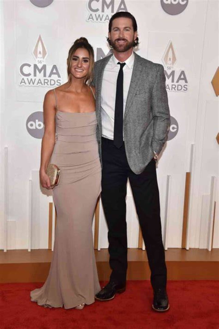 Riley Green Wife: Is Riley Green Married?