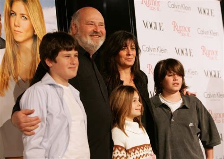 Rob Estes Wife Who is Rob Estes Wife?