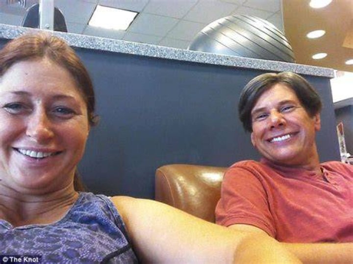 Who Is Elyssa Young? Everything On David Mikkelson’s Wife